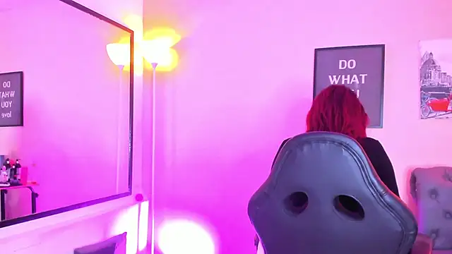 victoriazans online show from March 8, 4:05 am