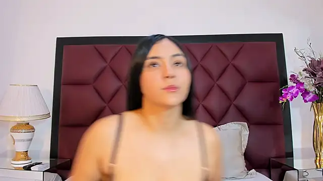 Snapshot of AlisonLamer chatting on March 16, 5:06 pm AlisonLamer online show from March 16, 5:06 pm