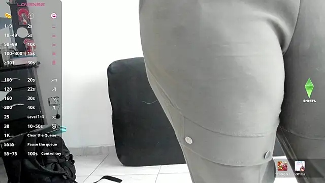 Snapshot of mature_gold1 chatting on May 21, 12:12 pm mature gold1 online show from May 21, 12:12 pm