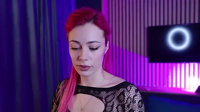 Snapshot of KaylieRosse chatting on March 3, 7:20 pm KaylieRosse online show from March 3, 7:20 pm