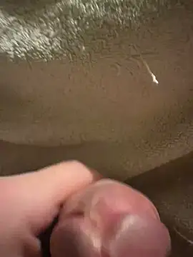 twankletoes1234 online show from March 28, 11:37 pm