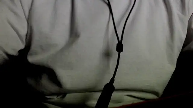 cumintodadark online show from May 30, 9:23 pm