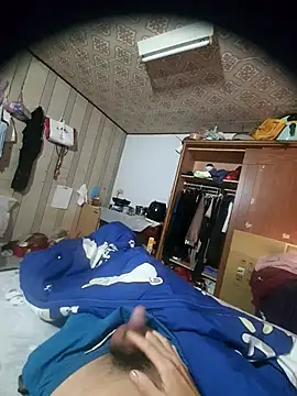 yennguyenbg online show from February 1, 1:59 am