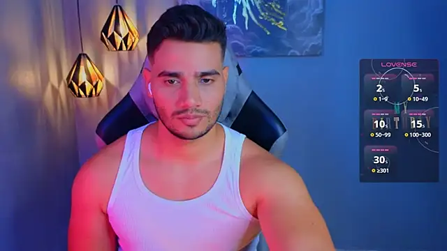 Snapshot of AndresRodriguez1 chatting on February 26, 1:32 pm AndresRodriguez1 online show from February 26, 1:32 pm