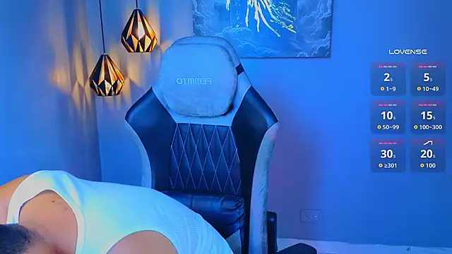 AndresRodriguez1 online show from March 31, 1:11 pm