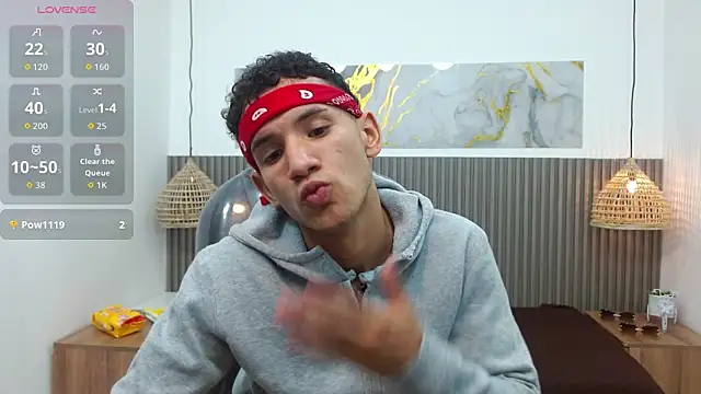 Snapshot of JDWhite18 chatting on March 4, 4:07 am JDWhite18 online show from March 4, 4:07 am