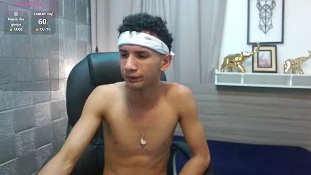 JDWhite18 online show from March 15, 10:49 pm