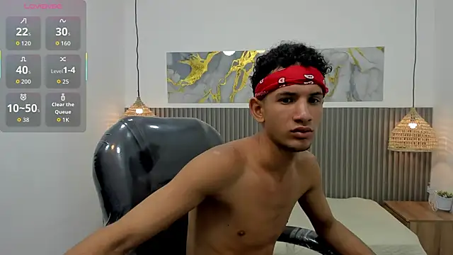 JDWhite18 online show from April 12, 4:28 am