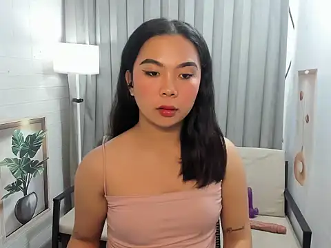 Snapshot of BigCockJenica chatting on February 4, 4:46 pm BigCockJenica online show from February 4, 4:46 pm