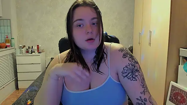 katya idinax online show from February 8, 4:10 pm