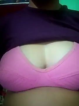 Snapshot of Meena_sakshi chatting on February 26, 10:31 pm Meena sakshi online show from February 26, 10:31 pm