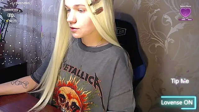 Snapshot of Shiny_Victoria chatting on February 21, 8:59 am Shiny Victoria online show from February 21, 8:59 am