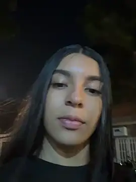 Snapshot of NaniBlossomX chatting on March 31, 2:13 am NaniBlossomX online show from March 31, 2:13 am