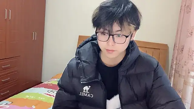 Snapshot of zijunzbzs chatting on February 19, 10:00 am zijunzbzs online show from February 19, 10:00 am