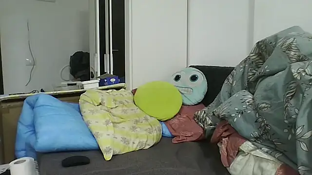 Snapshot of vitalik66679 chatting on February 10, 4:44 pm vitalik66679 online show from February 10, 4:44 pm