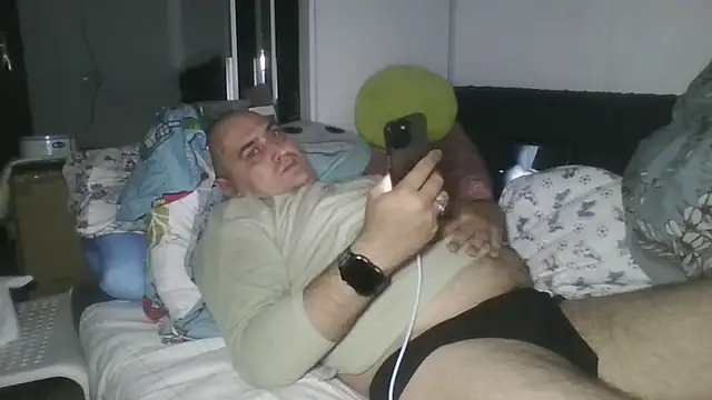 Snapshot of vitalik66679 chatting on February 27, 6:19 pm vitalik66679 online show from February 27, 6:19 pm