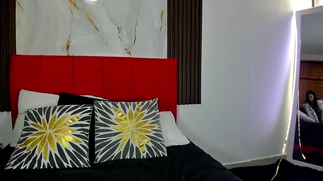 Atenis thompson online show from March 3, 6:14 pm