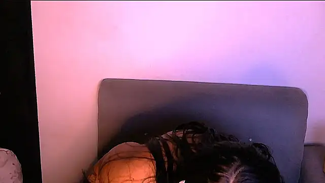 Snapshot of StweetemmaC chatting on April 26, 3:59 am StweetemmaC online show from April 26, 3:59 am