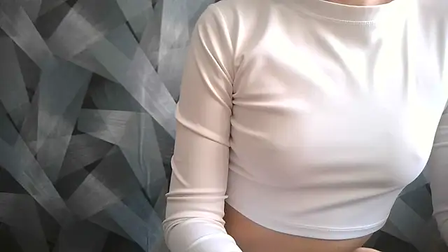 AlicePhyllis online show from February 24, 8:34 am