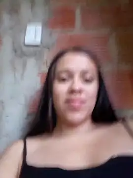 Snapshot of lachiki_plus chatting on May 2, 10:48 pm lachiki plus online show from May 2, 10:48 pm