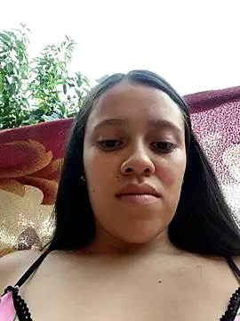 Snapshot of lachiki_plus chatting on May 6, 10:26 pm lachiki plus online show from May 6, 10:26 pm