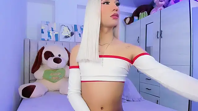 Snapshot of baby_cleo_ chatting on March 12, 12:55 pm baby cleo online show from March 12, 12:55 pm