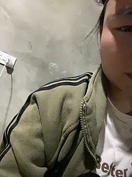 Snapshot of Myimy chatting on February 21, 1:01 pm Myimy online show from February 21, 1:01 pm