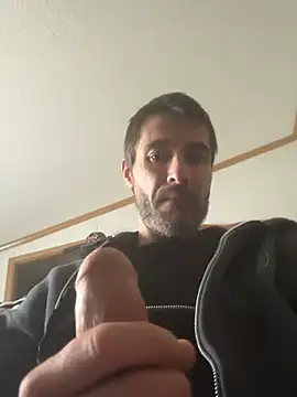 Snapshot of tommattsonn chatting on June 26, 7:29 pm tommattsonn online show from June 26, 7:29 pm