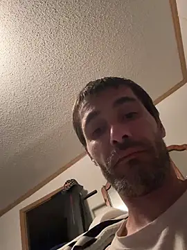 Snapshot of tommattsonn chatting on July 5, 1:23 am tommattsonn online show from July 5, 1:23 am