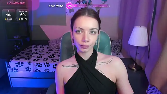 LaylaDiaries online show from March 4, 3:40 pm