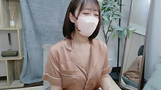 Snapshot of Himari_162 chatting on June 7, 6:17 am Himari 162 online show from June 7, 6:17 am
