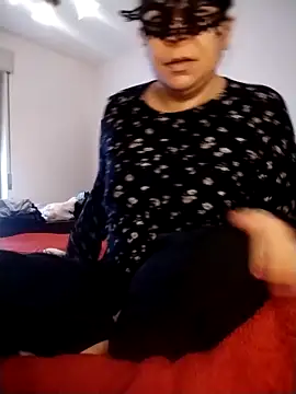 Snapshot of oxavector chatting on February 11, 8:52 am oxavector online show from February 11, 8:52 am