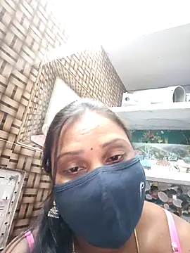 Tamil Hot Nisha online show from February 9, 4:33 pm