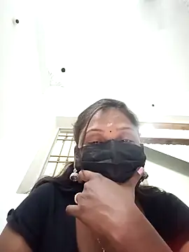 Tamil Hot Nisha online show from February 24, 5:44 pm