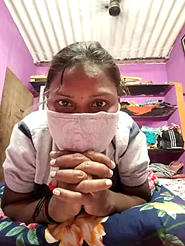 Tamil Hot Nisha online show from March 15, 4:18 am