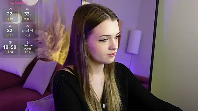 StarryLia online show from April 1, 8:50 pm