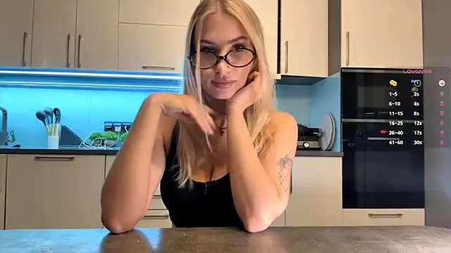 SoftnessMila online show from April 20, 3:59 pm