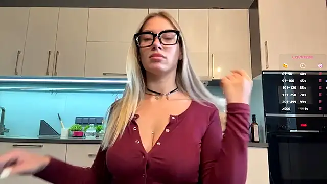 SoftnessMila online show from June 27, 8:14 pm