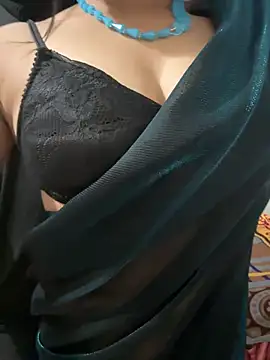 Snapshot of Hot_Bhavi_ chatting on March 28, 7:02 pm Hot Bhavi online show from March 28, 7:02 pm