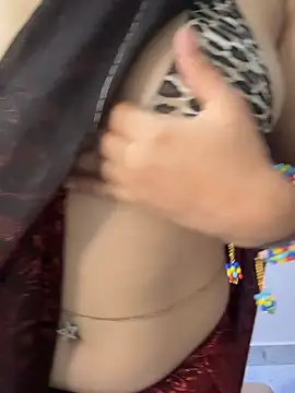 Snapshot of Hot_Bhavi_ chatting on May 10, 7:08 pm Hot Bhavi online show from May 10, 7:08 pm