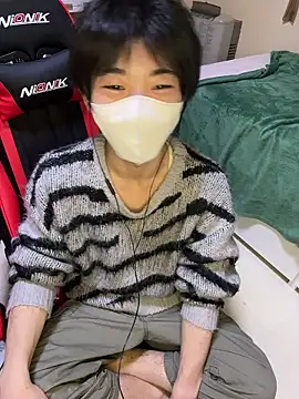 Snapshot of Mura109905 chatting on February 22, 12:26 pm Mura109905 online show from February 22, 12:26 pm