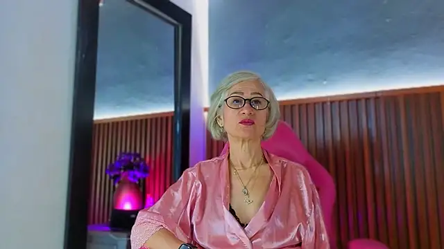 miss monserrate01 online show from March 26, 1:06 pm