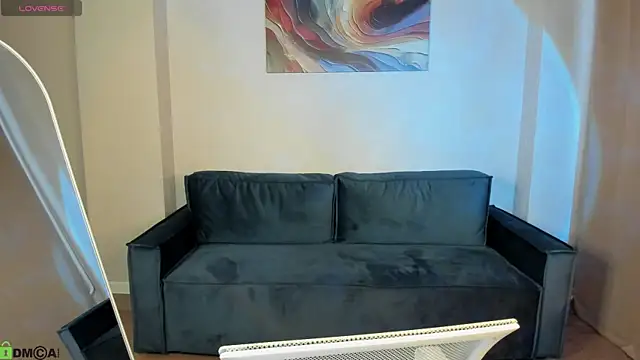 Rita Flux online show from March 12, 1:01 am