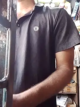 Snapshot of sos-boy chatting on February 28, 8:26 am sos-boy online show from February 28, 8:26 am