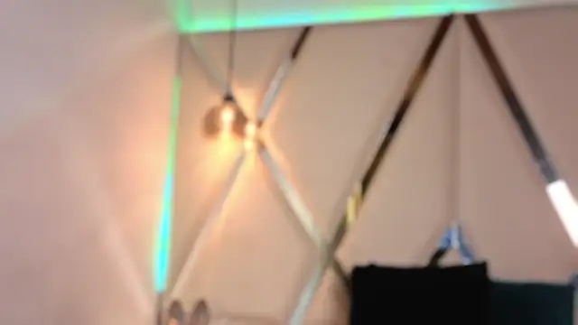 Snapshot of MeelFox chatting on February 19, 12:34 pm MeelFox online show from February 19, 12:34 pm