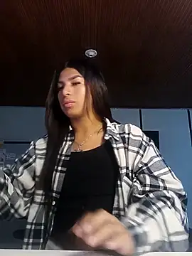 Snapshot of MeelFox chatting on February 25, 12:15 pm MeelFox online show from February 25, 12:15 pm