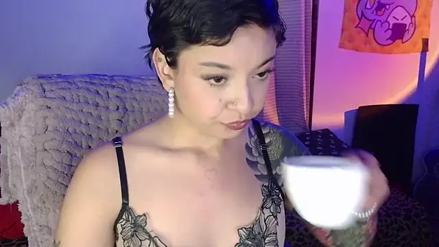 juaaanaaa online show from June 13, 7:28 am