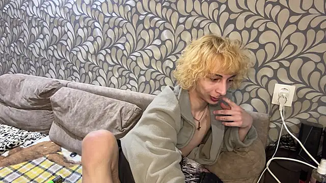 Fred bucks online show from March 25, 3:40 pm