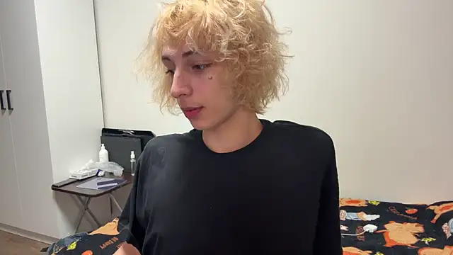 Fred bucks online show from April 3, 5:11 pm