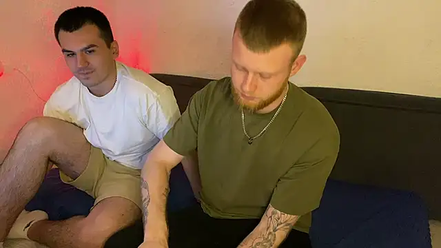 Adam ice online show from April 5, 6:38 pm